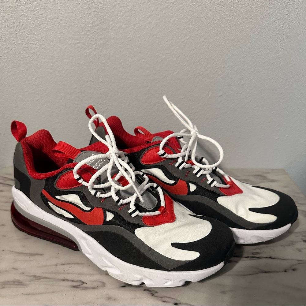 Nike Air70 React
